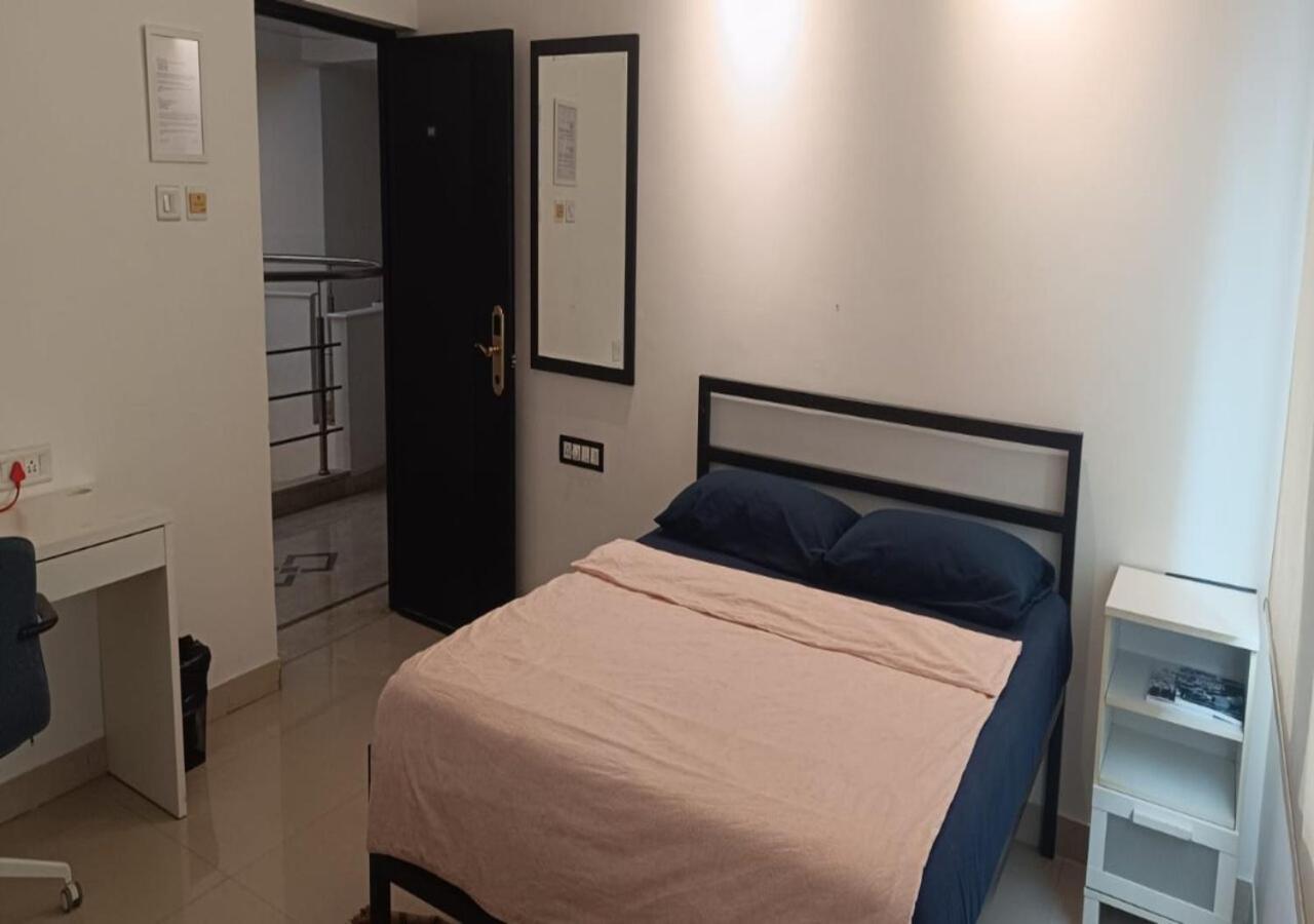 Lotus Korean Hotel 벵갈루루 외부 사진