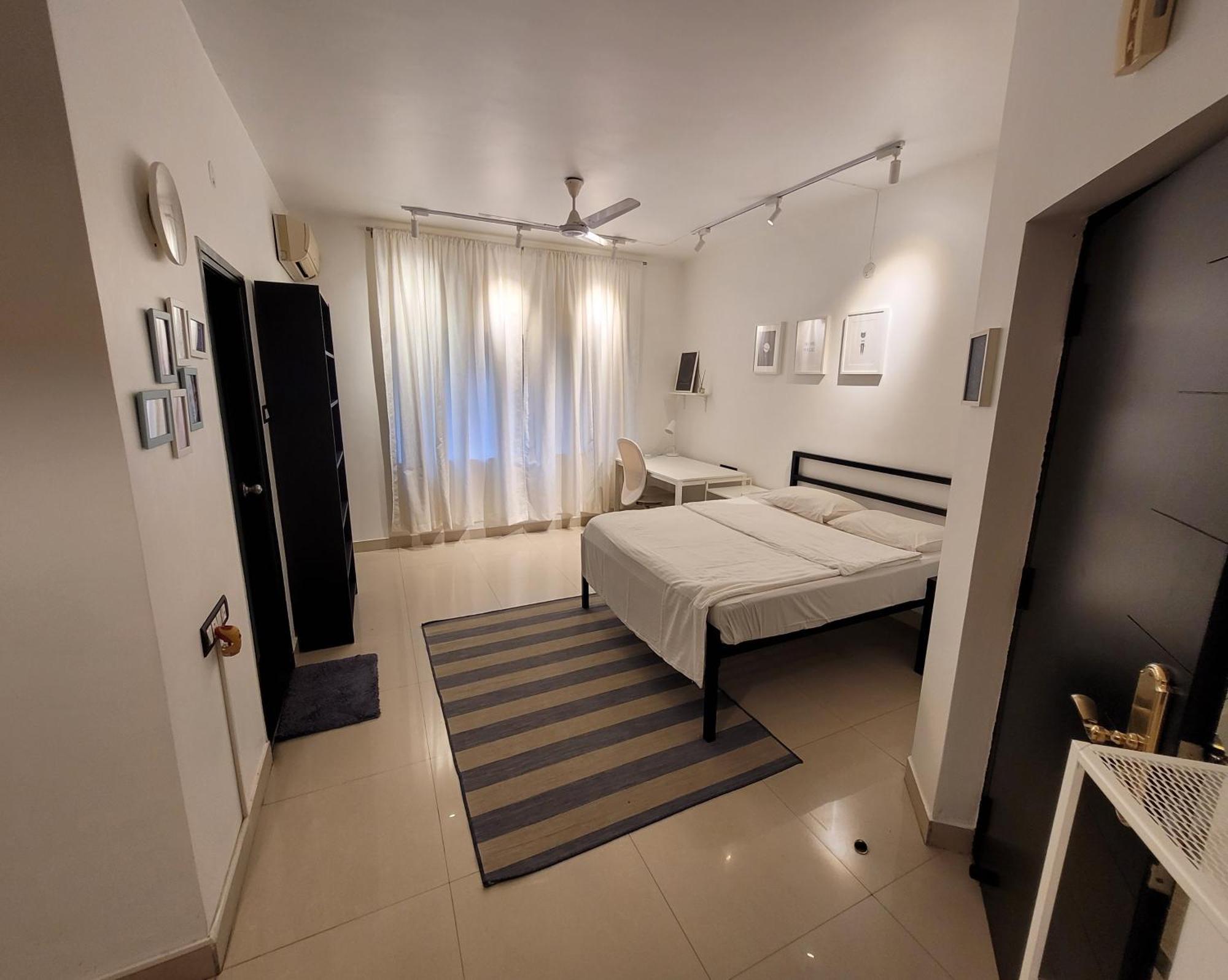 Lotus Korean Hotel 벵갈루루 외부 사진